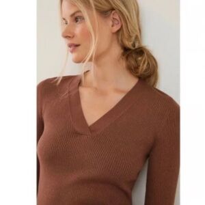 Maeve by Anthropologie Thea Ribbed V-Neck Sweater - Brown